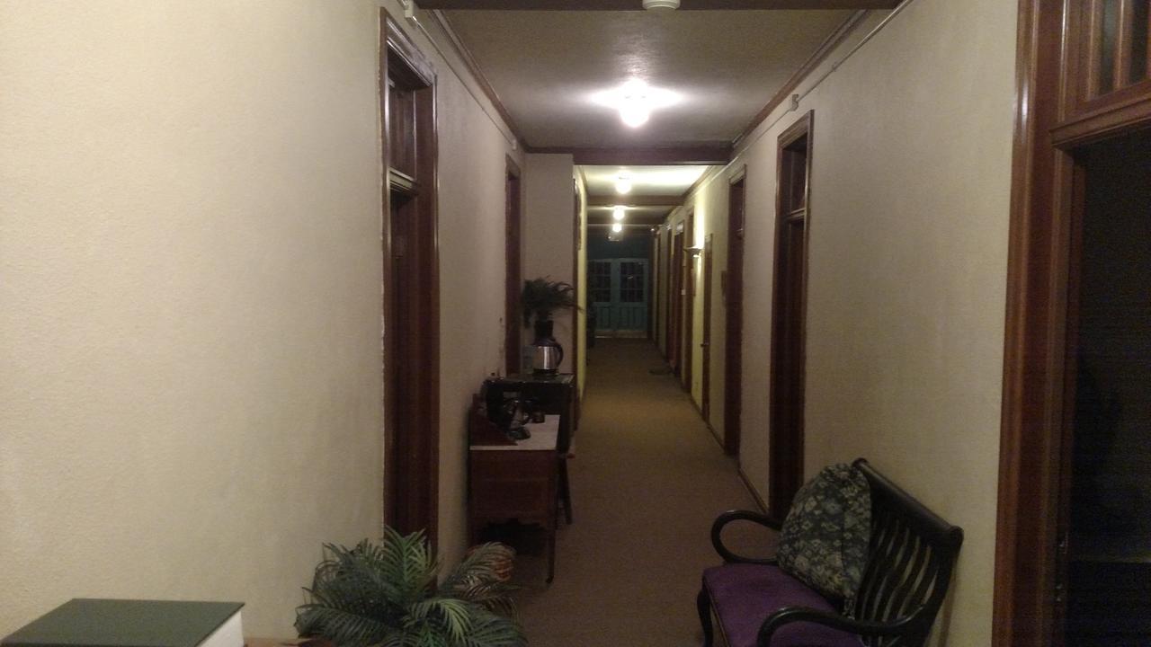 Grand Lodge Гийзървил Стая снимка