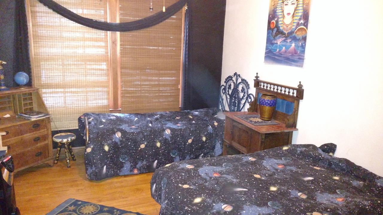 Grand Lodge Гийзървил Стая снимка